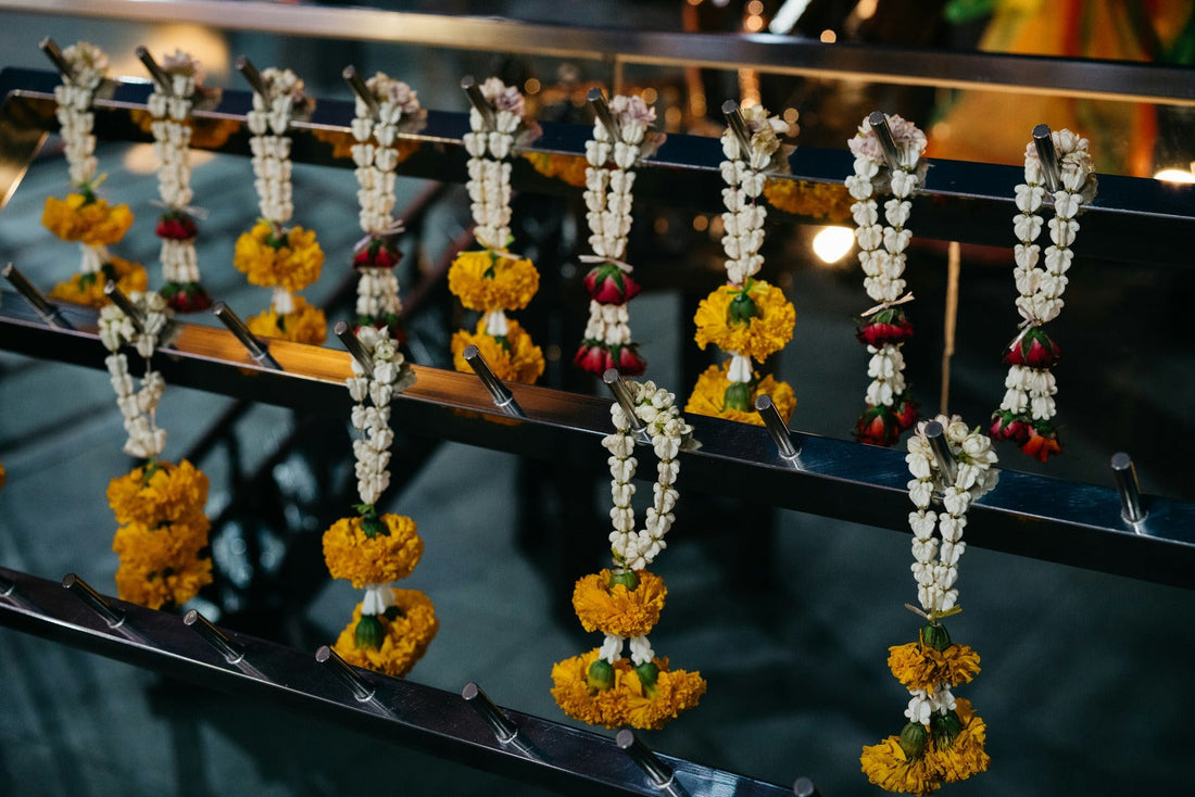 Floral Jewellery For Mehndi – Elegant Designs for Your Special Day
