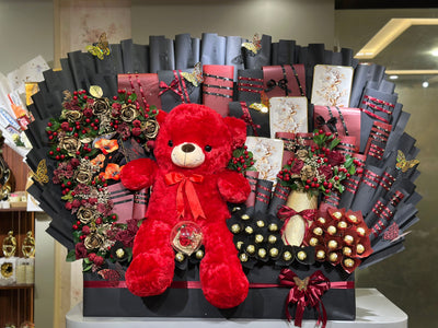 Imperial Love Grand Teddy Hamper